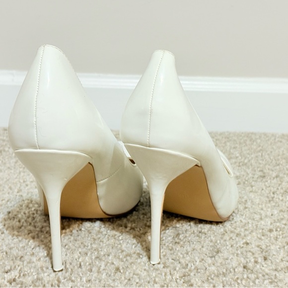 Liliana White Heels with Pointed Toe - Picture 5 of 9